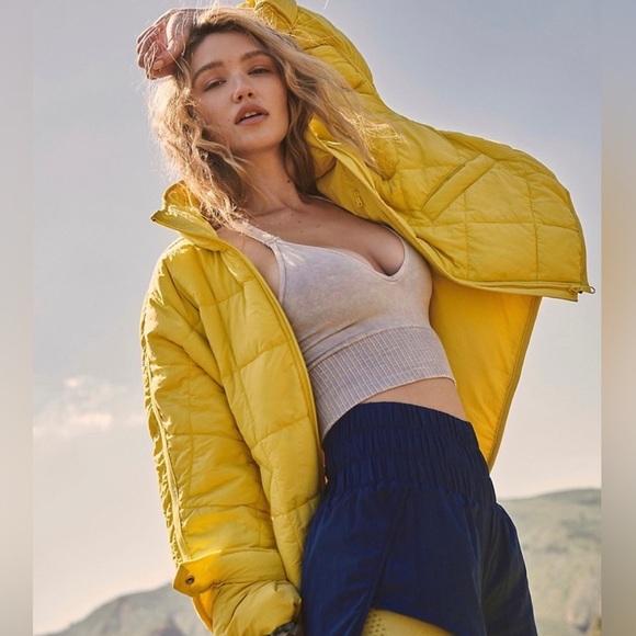 FP Movement Puffer Jacket Yellow - Picture 1 of 3